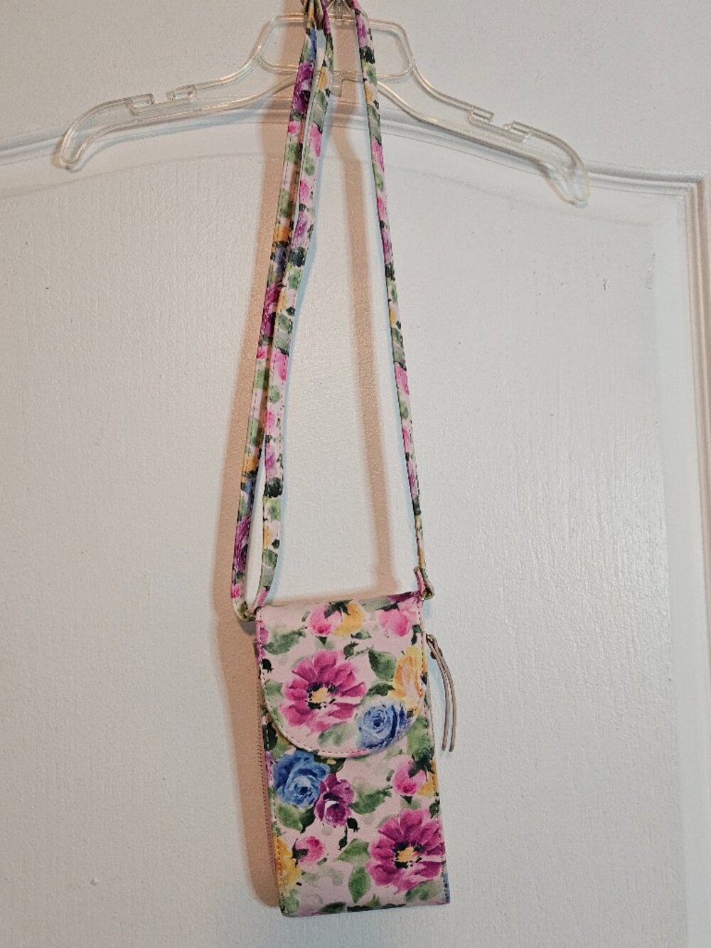 Crossbody Floral Phone Wallet